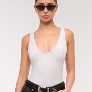 Abercrombie & Fitch Women's White Bodysuit= Size Small